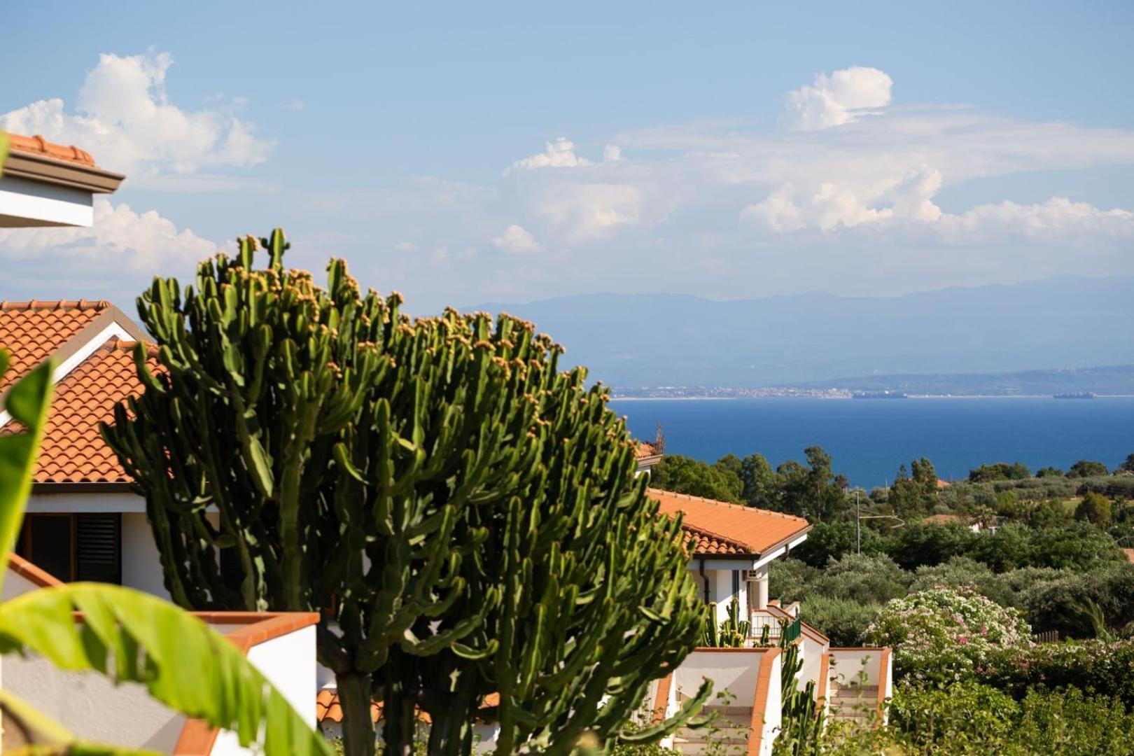 Il Gattopardo Hotel Capo Vaticano Exterior photo